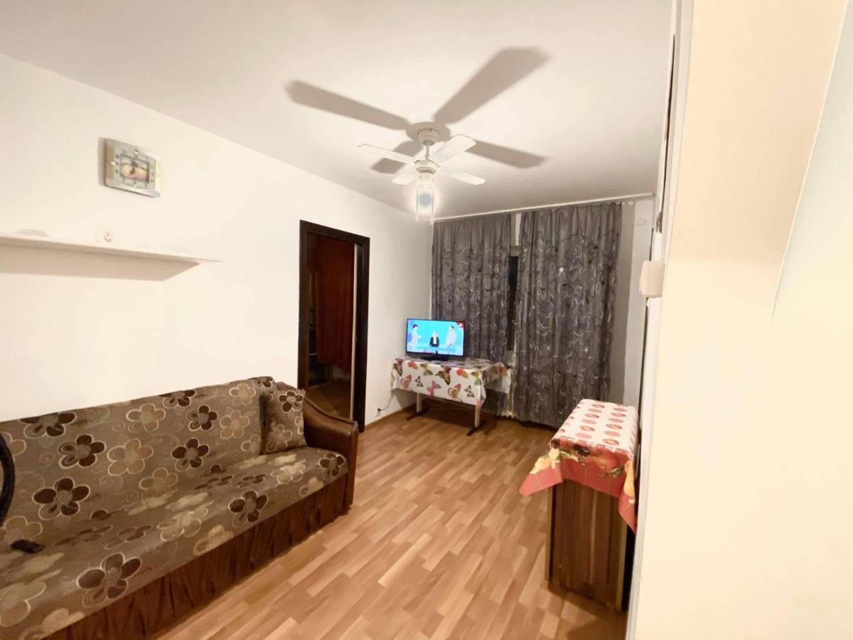 Cozy Apartments Bacău Exterior photo